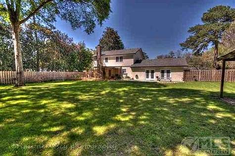 2nd image of 2321 Hampshire Way #1