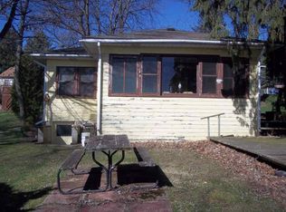 105 Edith Dr, Walkerton, IN 46574