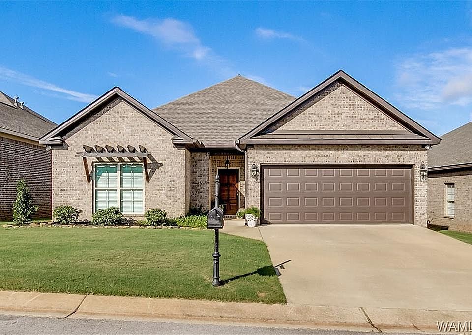 2nd image of 549 Shelby Cir