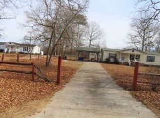 2580 Ballance Farm Rd, Saint Pauls, NC 28384
