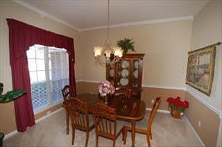 4th image of 1573 Tralee Ct N