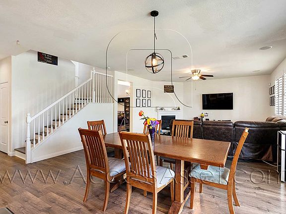 4th image of 29398 Fall River Ln