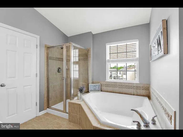 711 Wineberry Way — Photo 19