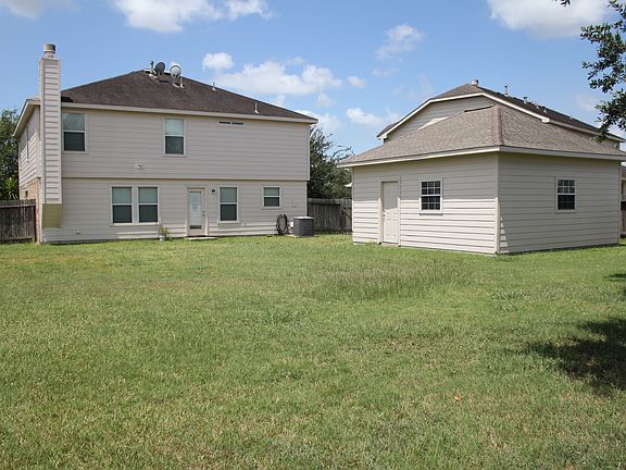 5th image of 3410 Phoenix Ct