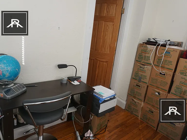 248 Kelton St #4 — Photo 2