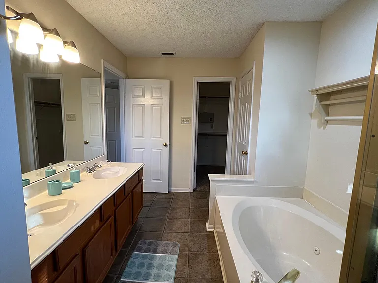 4108 Norcross Dr — Photo 23
