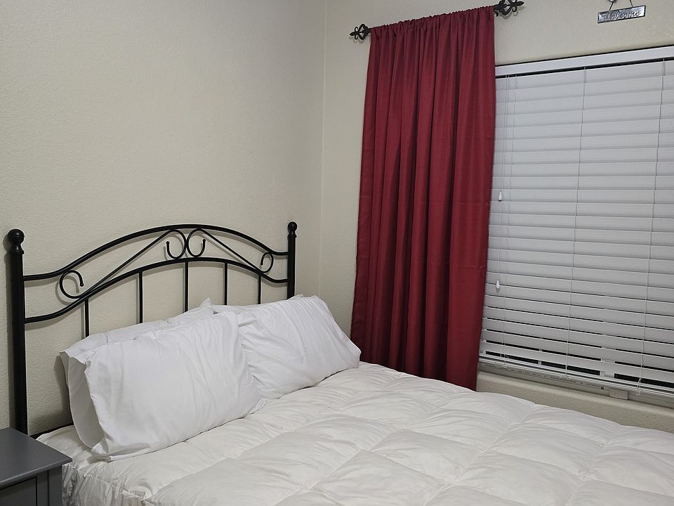1st image of 1048 S Carriage Ave #3