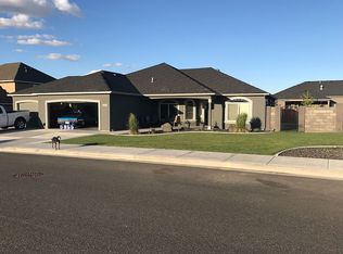 3927 S Lincoln St, Kennewick, WA 99338