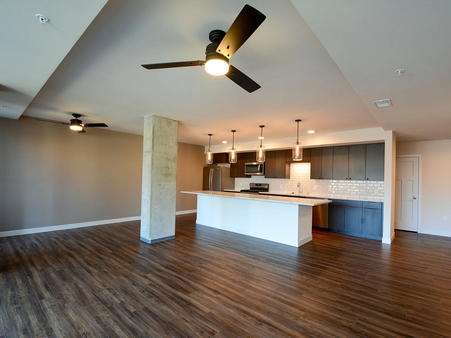 151 E Wilson — Photo 3