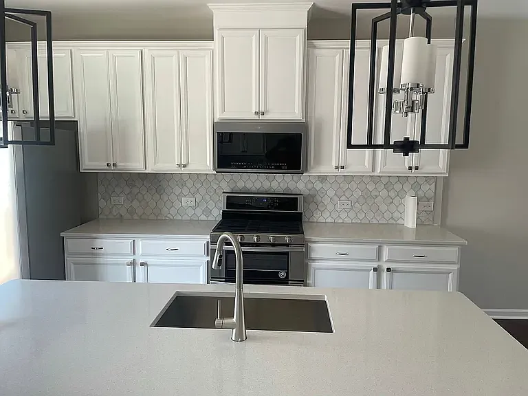 207 Adobe Pl — Photo 7