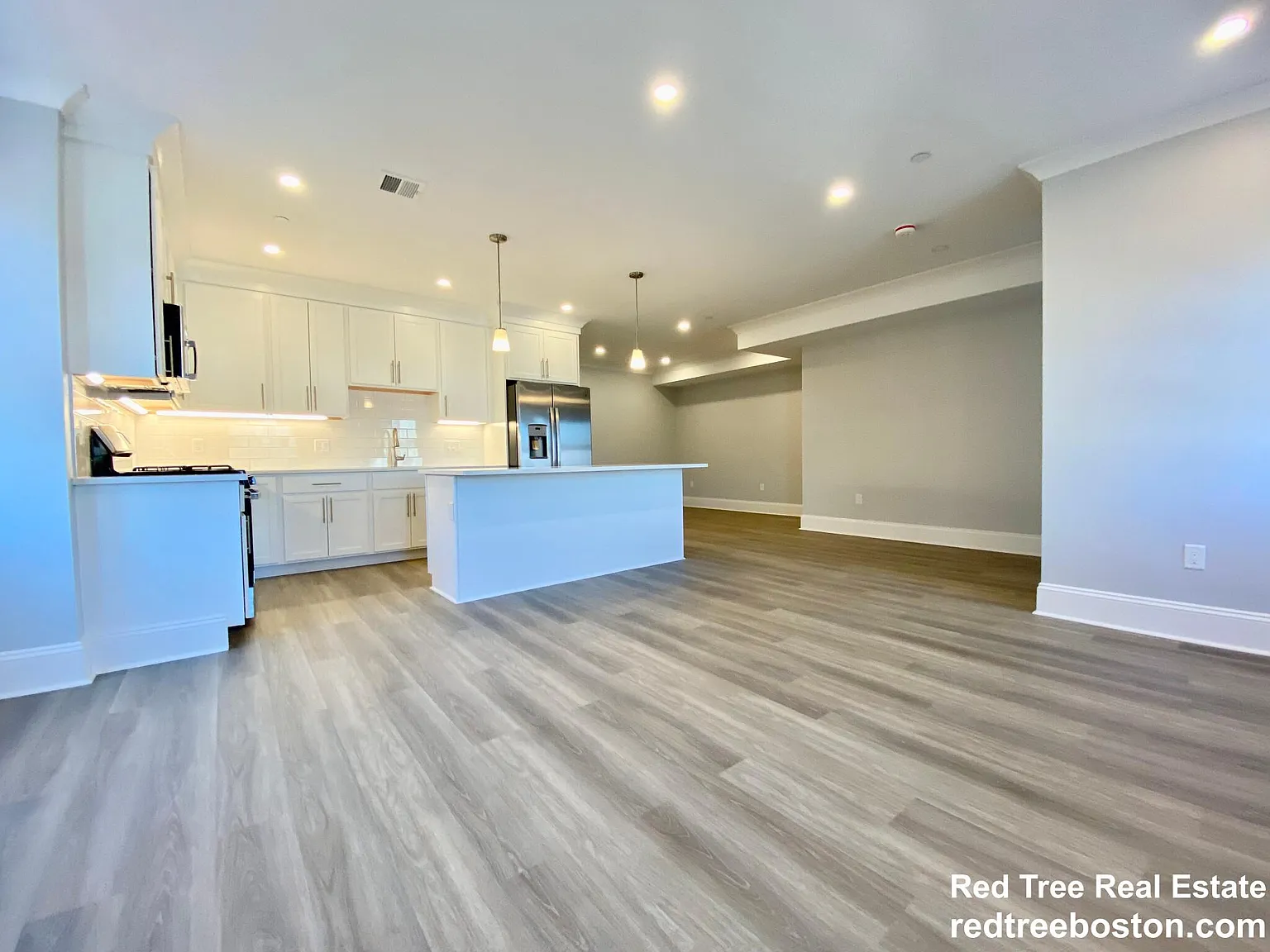 5 bed, $6,000 — Photo 2