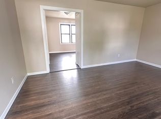 922 S Ash Ave W, Broken Arrow, OK 74012