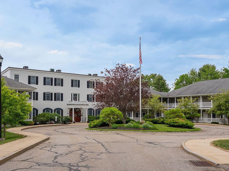 1st image of 106 Farragut Way #259