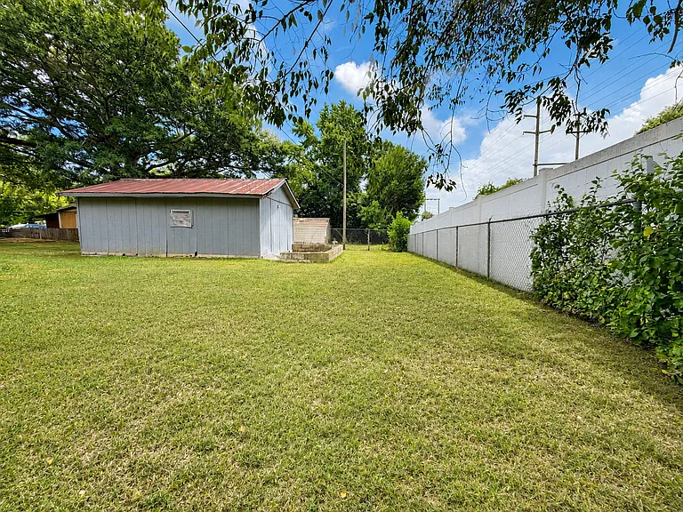8525 Jackson Cir — Photo 28