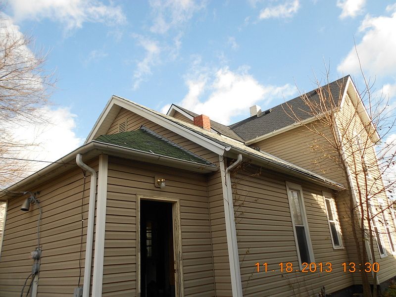 2nd image of 1309 N Elm St