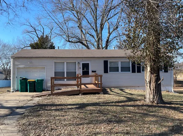 9943 Gloucester Dr, Saint Louis, MO 63137