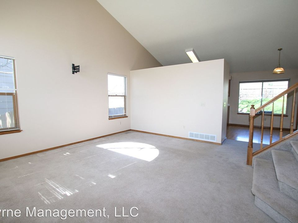 1st image of 7826 Potomac Dr