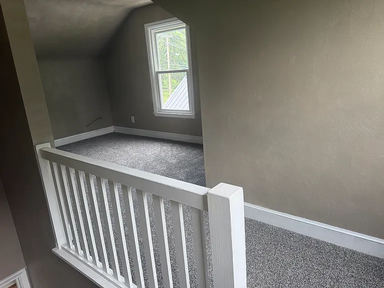 593 Cline Ave — Photo 10