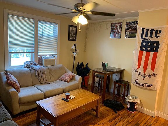 3rd image of 41 Cross St #2