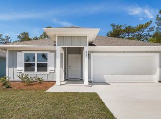 293 Staggerbush St, Freeport, FL 32439