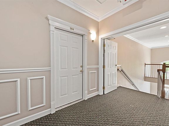 3rd image of 13101 Mill Crossing Ct APT 304