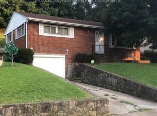 1126 Emerald Rd, Charleston, WV 25314