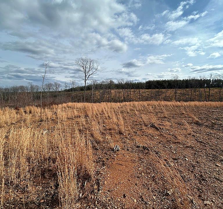 1st image of 604 Meadow Creek Rd