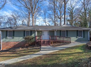778 Oakview Ct NW, Lilburn, GA 30047