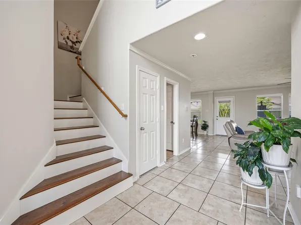 13018 Terrace Run Ln, Houston, TX 77044