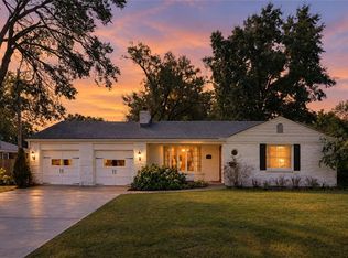 7001 W 68th St, Overland Park, KS 66204