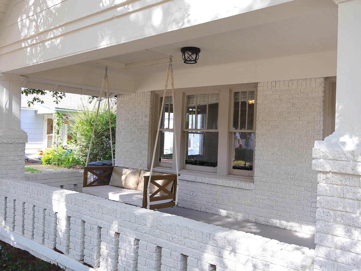 4 bed, 1851 sqft, $2,500 — Photo 3