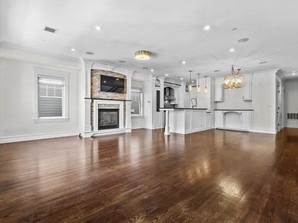 161 Tudor St Unit 4, South Boston, MA 02127