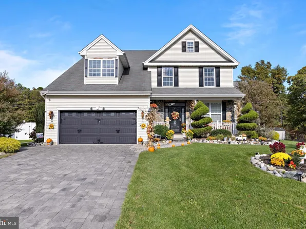 17 Waters Edge Dr, Little Egg Harbor, NJ 08087