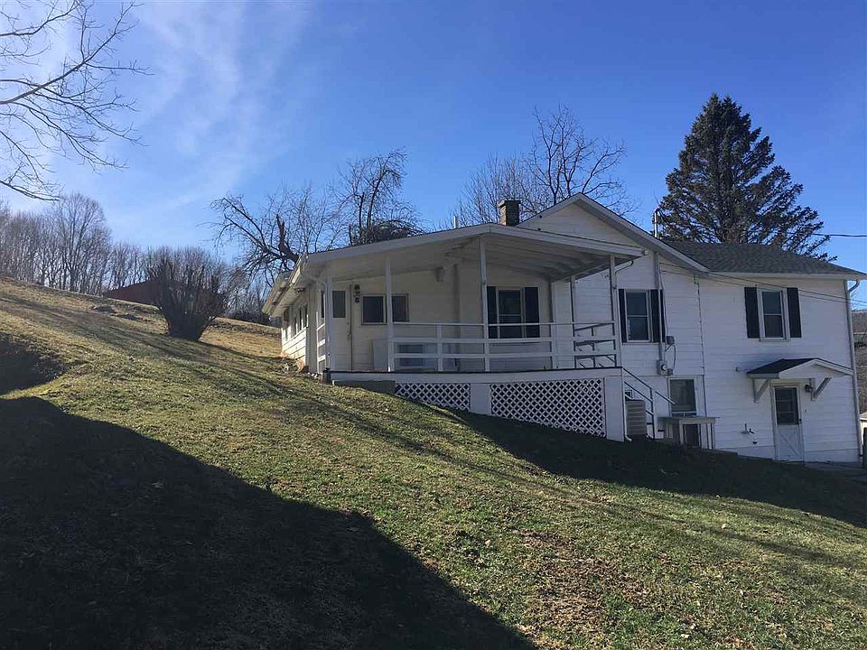 1st image of 376 Paul Siple Dr