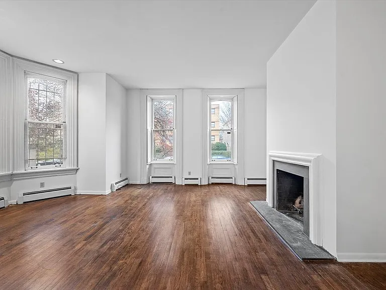 260 Shady Ave #12 — Photo 11