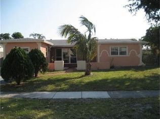 6350 SW 9th Pl, North Lauderdale, FL 33068