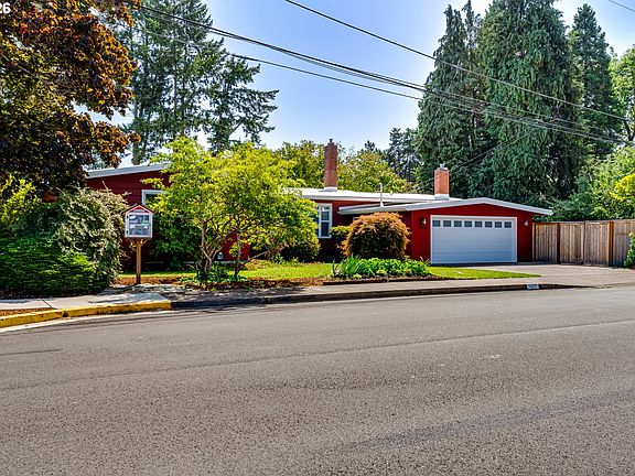 2nd image of 3046 Bailey Ln