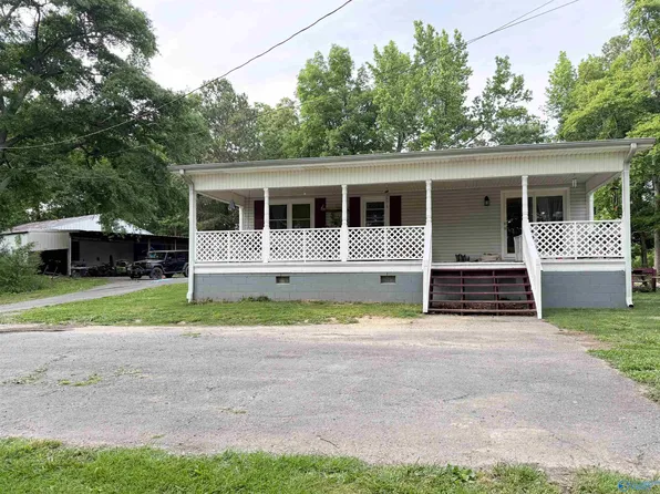 286 County Road 1241, Vinemont, AL 35179