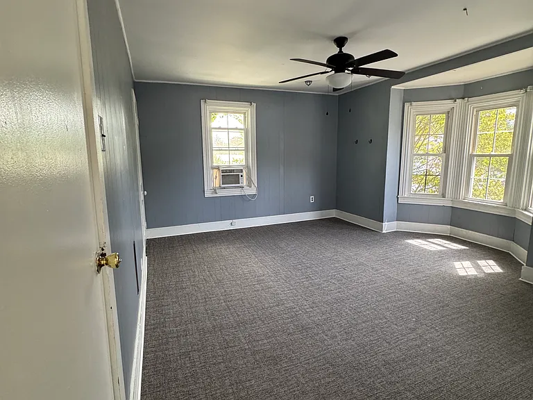 101 W Camden Wyoming Ave — Photo 7