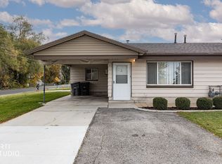 1061 W 10550 S #2, South Jordan, UT 84095