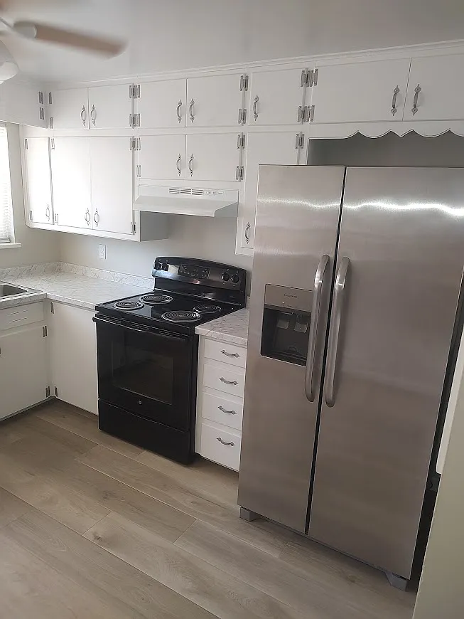 2 bed, 850 sqft, $1,790 — Photo 3