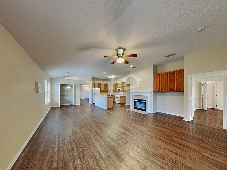 3353 Chapel Ct — Photo 5