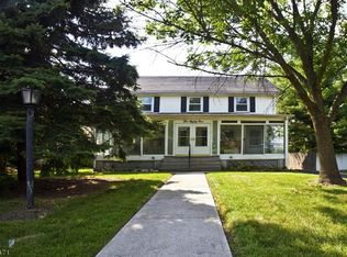 281 Short Hills Ave, Springfield, NJ 07081