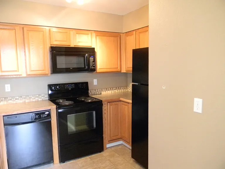 8010 N Loch Haven Dr #4 — Photo 6