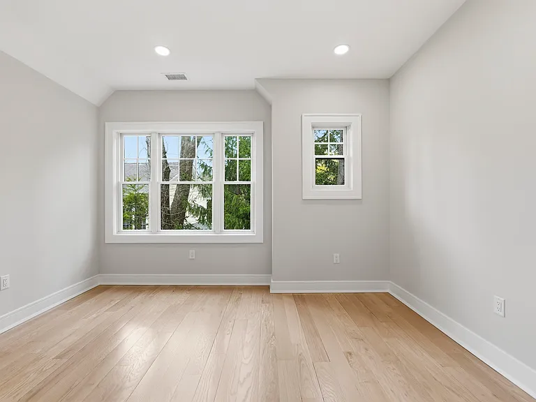 603 Springfield Ave #101 — Photo 15