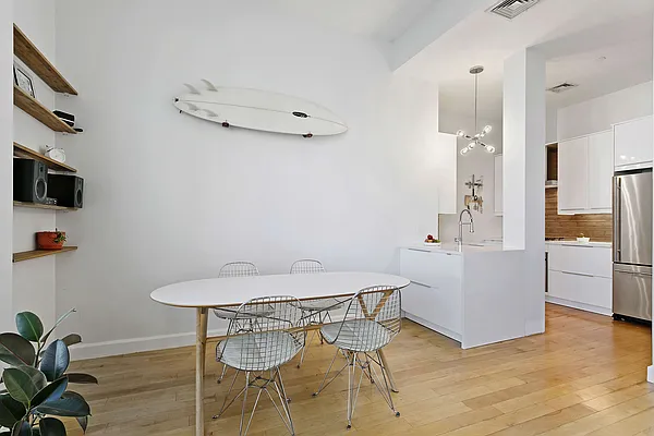 Sold by Compass | media 2