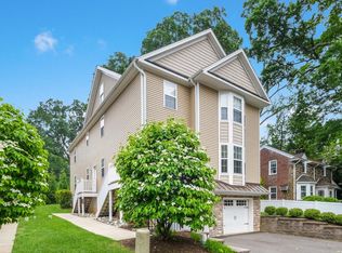 831 N Jackson St #B, Media, PA