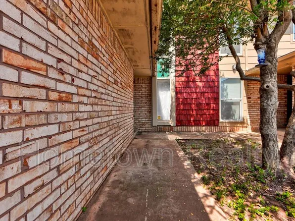7301 Edenborough Dr, Oklahoma City, OK 73132