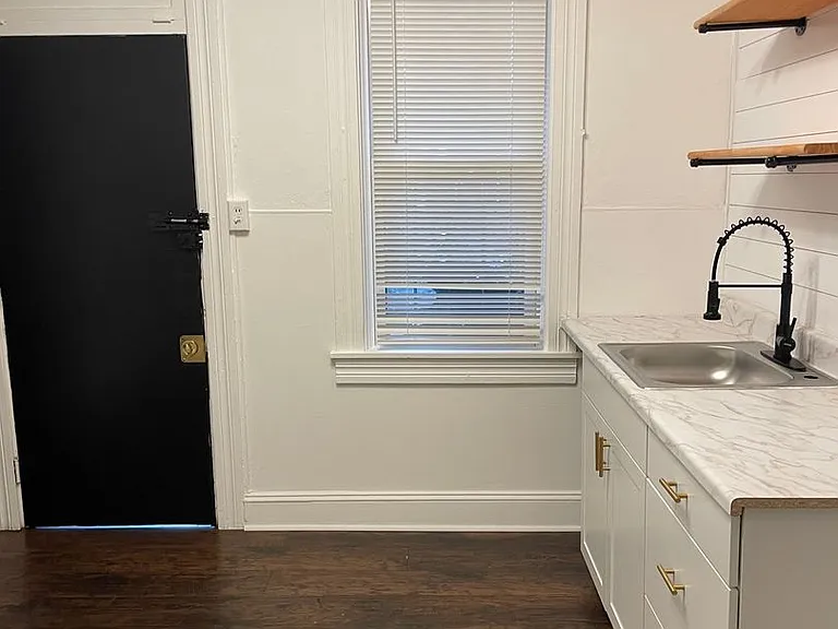 39 Green St — Photo 3