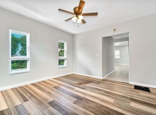 (Undisclosed Address), Springfield, MA 01105